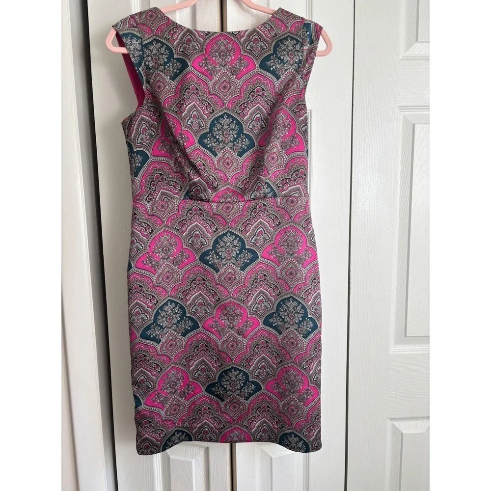 The Limited Brand Silky Feeling  Paisley Sheath Dress – Size 4 (Like New) - Picture 4 of 6